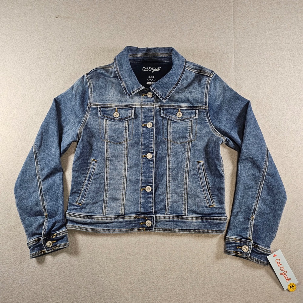 Cat & Jack Girls XL 14 Denim Jean Trucker Jacket Medium Wash Button Front NWT